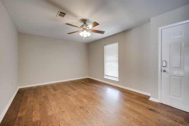 1906 Green Acres Road, Jacksonville, AR 72076