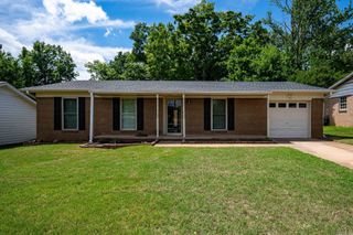 1906 Green Acres Road, Jacksonville, AR 72076
