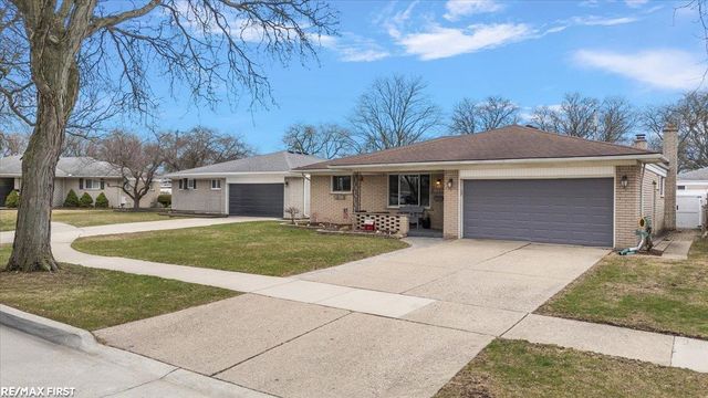 30840 Primrose Drive, Warren, MI 48088