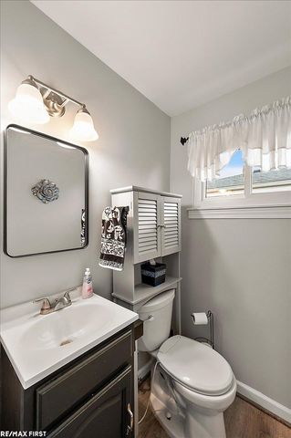 30840 Primrose Drive, Warren, MI 48088