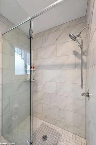 30840 Primrose Drive, Warren, MI 48088