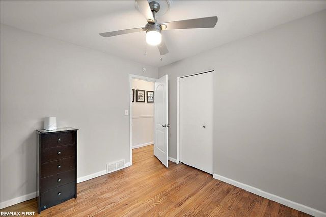 30840 Primrose Drive, Warren, MI 48088