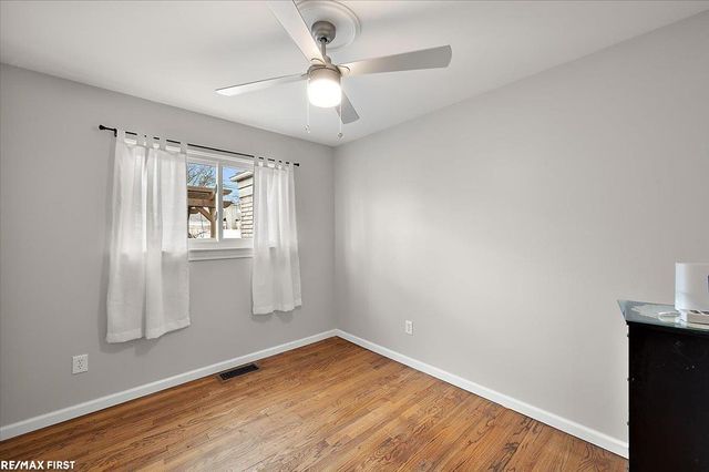 30840 Primrose Drive, Warren, MI 48088