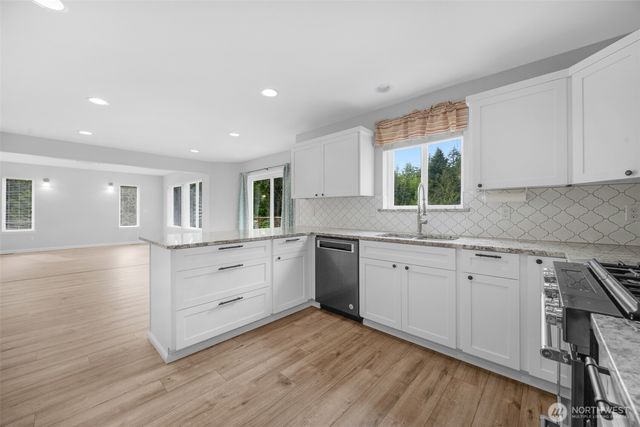 17323 58th Street SE, Snohomish, WA 98290