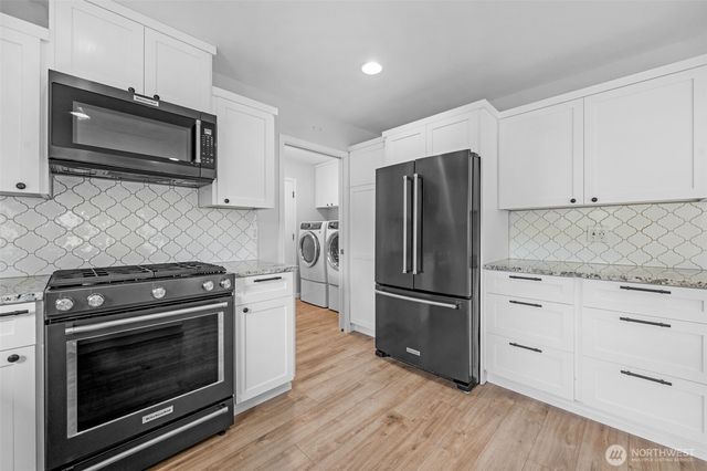 17323 58th Street SE, Snohomish, WA 98290