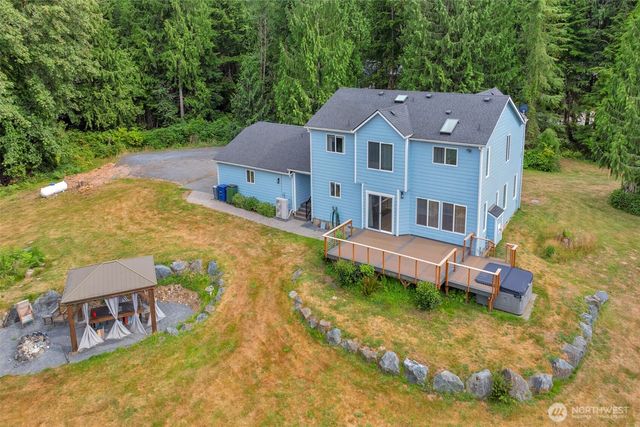 17323 58th Street SE, Snohomish, WA 98290