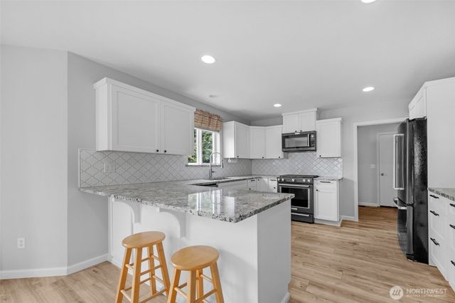 17323 58th Street SE, Snohomish, WA 98290