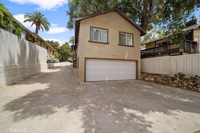 1419 El Sereno, Pasadena, CA 91103