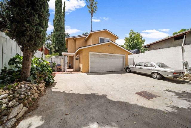 1419 El Sereno, Pasadena, CA 91103