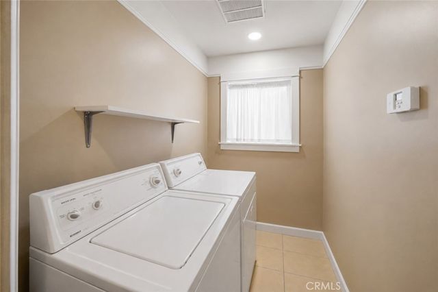 1419 El Sereno, Pasadena, CA 91103