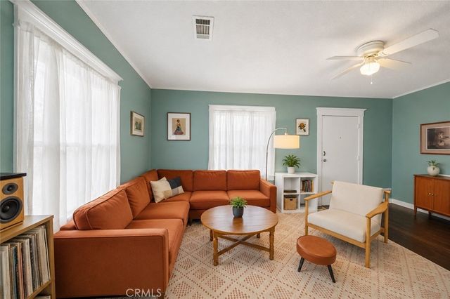 1419 El Sereno, Pasadena, CA 91103