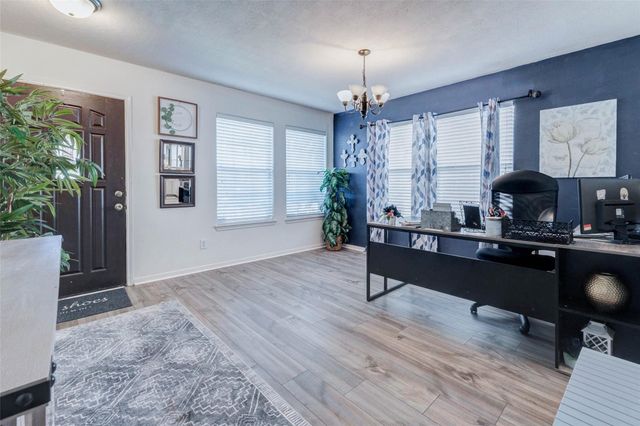 19203 Christine Crossing Dr, Richmond, TX 77407