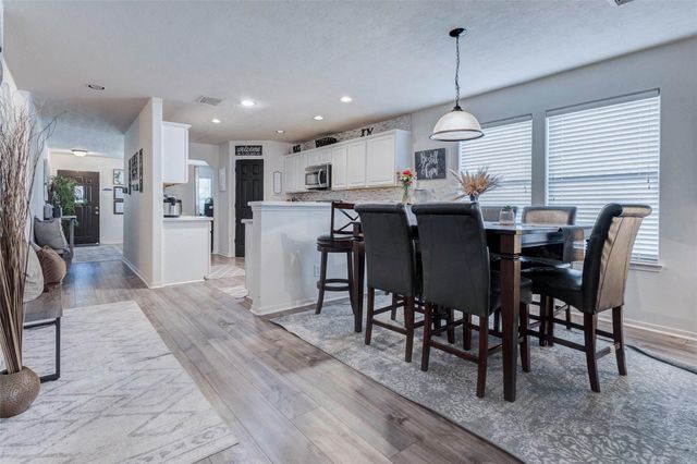 19203 Christine Crossing Dr, Richmond, TX 77407