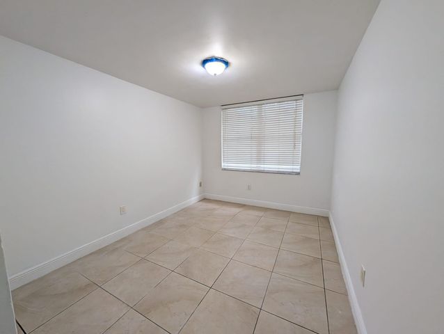 1800 Sans Souci Blvd 238, North Miami, FL 33181