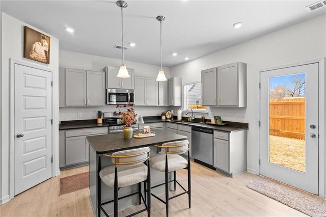 89 Autrey Dr, Douglasville, GA 30134