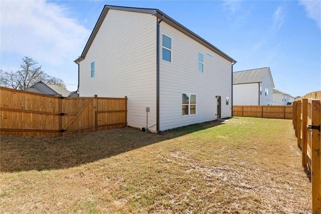 89 Autrey Dr, Douglasville, GA 30134