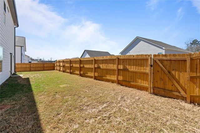 89 Autrey Dr, Douglasville, GA 30134