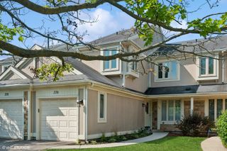 336 Redwing Drive 18-3, Deerfield, IL 60015