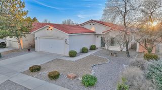 7643 Calle Comodo NE, Albuquerque, NM 87113