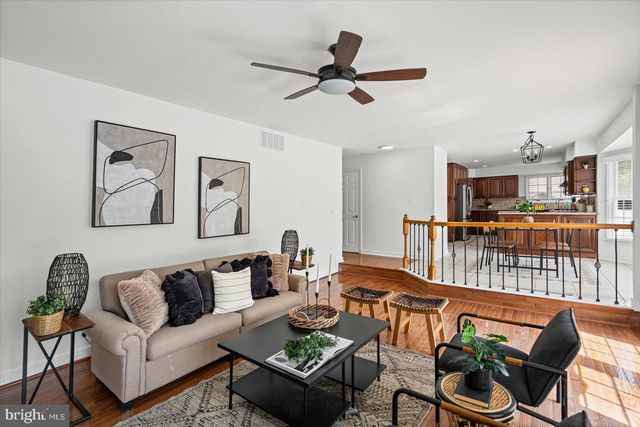 4107 FARMSIDE DR, Baltimore, MD 21236