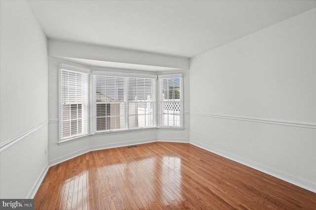 4107 FARMSIDE DR, Baltimore, MD 21236