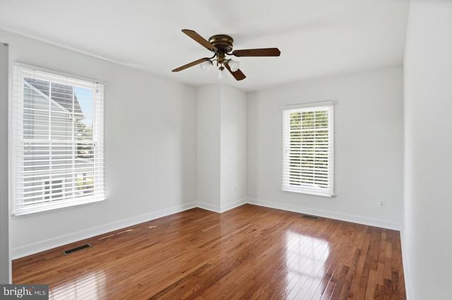 4107 FARMSIDE DR, Baltimore, MD 21236