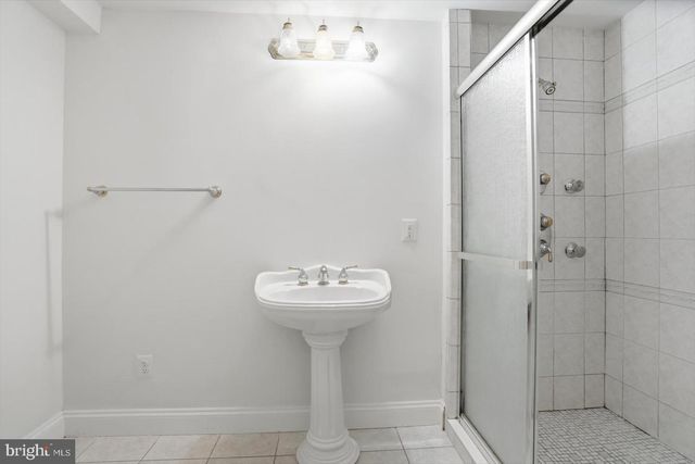 4107 FARMSIDE DR, Baltimore, MD 21236