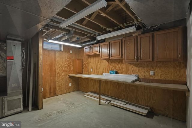 4107 FARMSIDE DR, Baltimore, MD 21236
