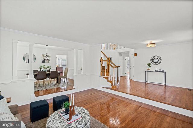 4107 FARMSIDE DR, Baltimore, MD 21236