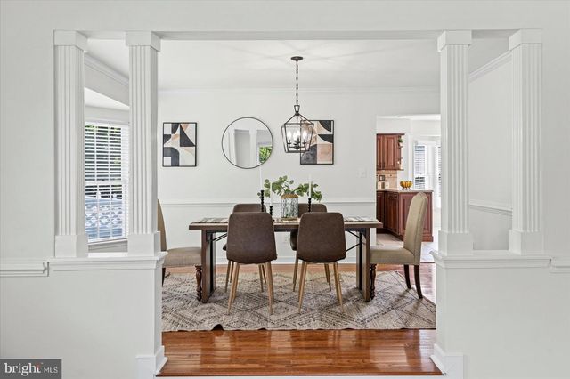 4107 FARMSIDE DR, Baltimore, MD 21236