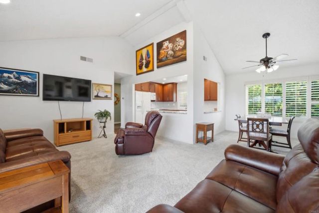 17458 Plaza Amimado 127, Rancho Bernardo (san Diego), CA 92128