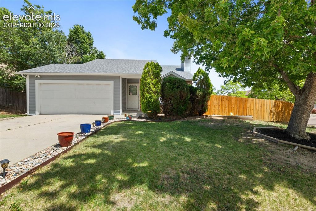 3955 Rosemere Street, Colorado Springs, CO 80906