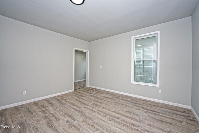 29 S Pine Avenue, Albany, NY 12208