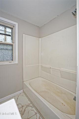 29 S Pine Avenue, Albany, NY 12208