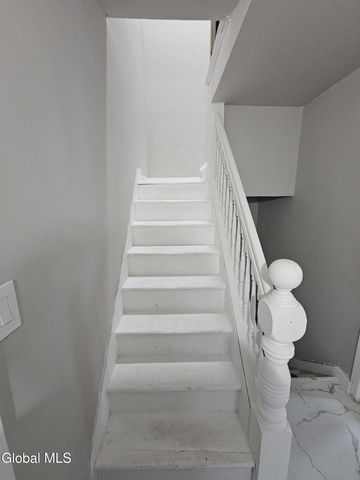 29 S Pine Avenue, Albany, NY 12208