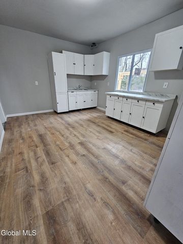 29 S Pine Avenue, Albany, NY 12208