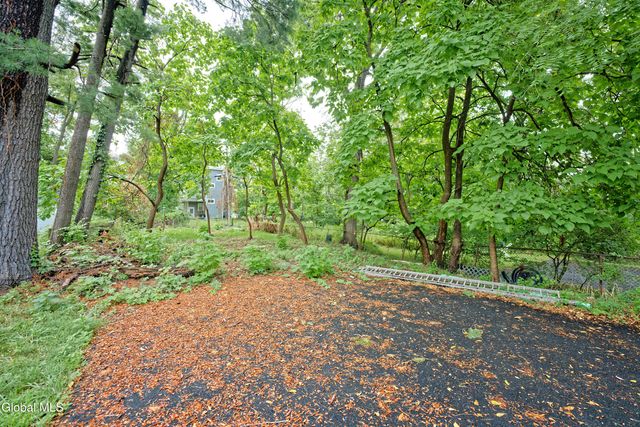 29 S Pine Avenue, Albany, NY 12208