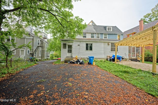 29 S Pine Avenue, Albany, NY 12208