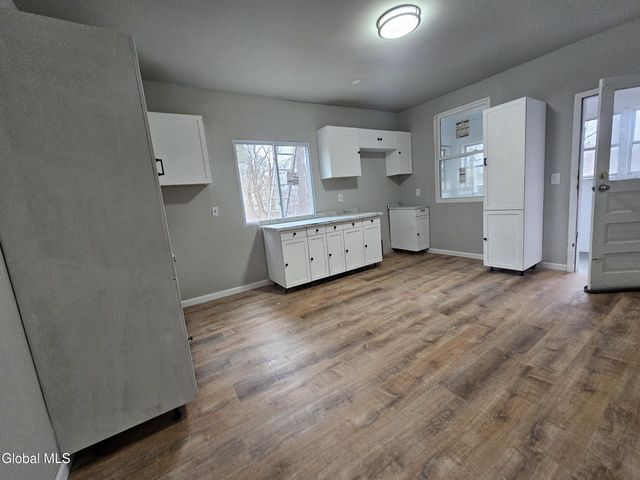 29 S Pine Avenue, Albany, NY 12208