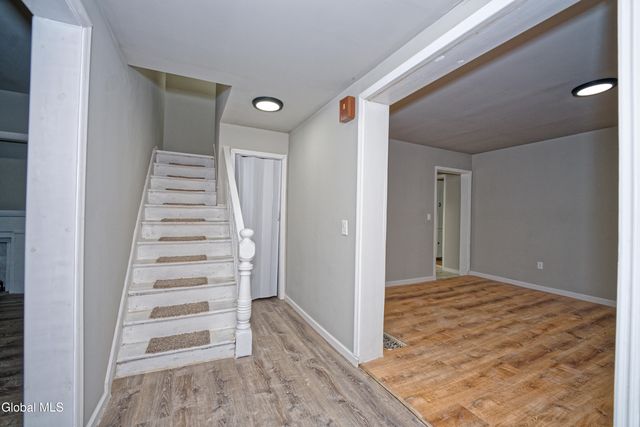 29 S Pine Avenue, Albany, NY 12208