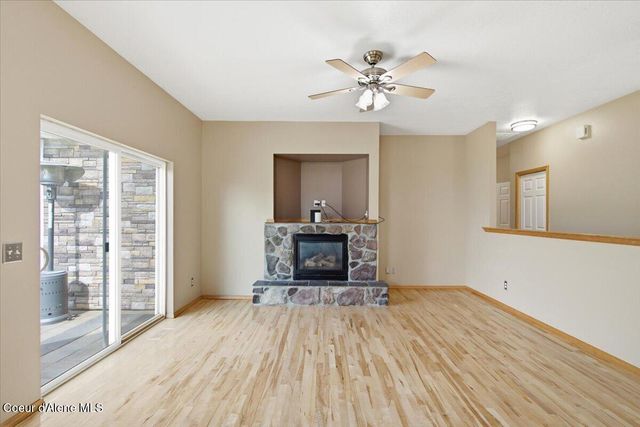 1906 W EVENING STAR RD, Post Falls, ID 83854