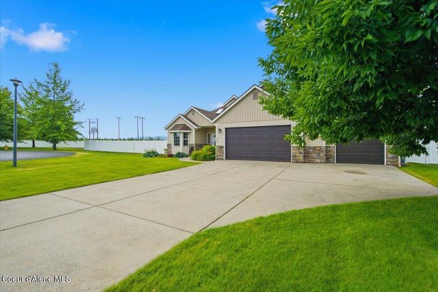 1906 W EVENING STAR RD, Post Falls, ID 83854