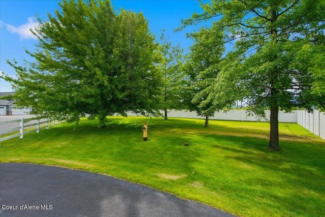 1906 W EVENING STAR RD, Post Falls, ID 83854