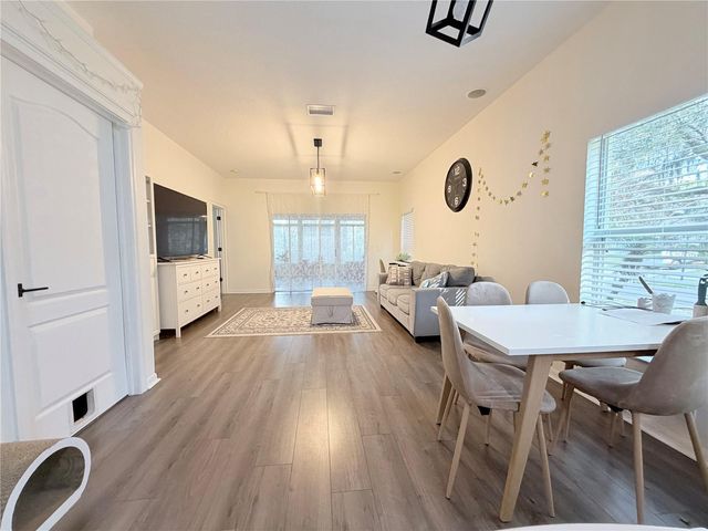 5634 TANAGERLAKE ROAD, Lithia, FL 33547