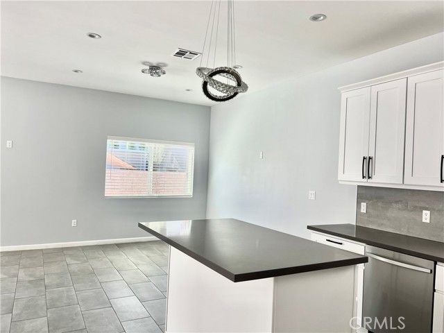 1040 Ruberta Avenue A, Glendale, CA 91201