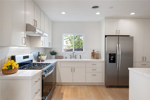 1707 Massena Avenue, Redondo Beach, CA 90277