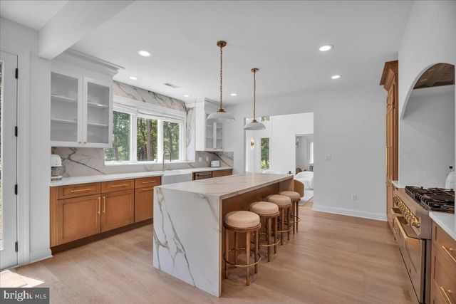 61 BORTONS RD, Marlton, NJ 08053