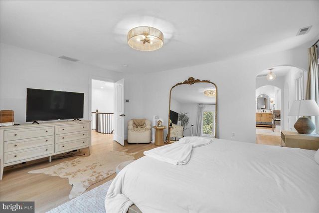 61 BORTONS RD, Marlton, NJ 08053