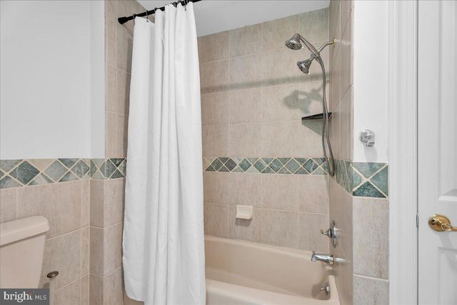 61 BORTONS RD, Marlton, NJ 08053