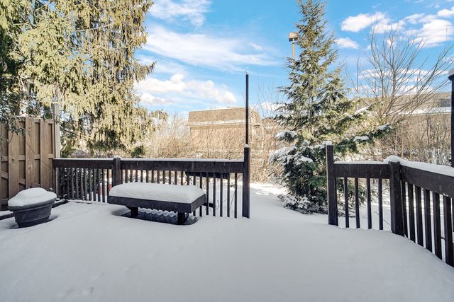 1017 Arbor Court, Mount Prospect, IL 60056